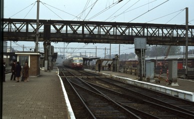 Namur - Z34552 - CFF RAe 1050 - 1979-05-05 Namur - Louis AERTS.jpg